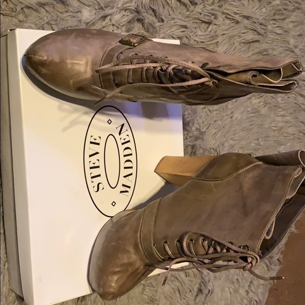STEVE MADDEN Grey  boots “carnaby stone leather”